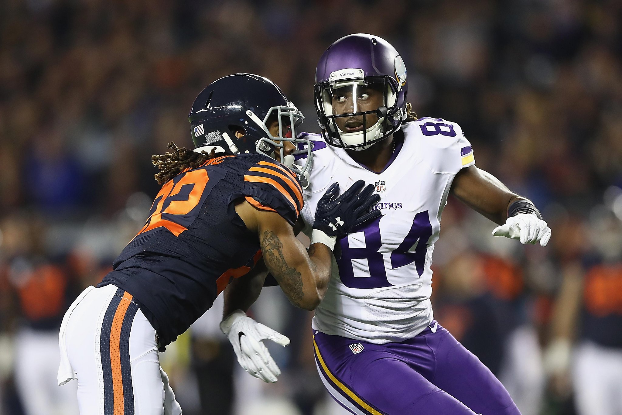 WR Cordarrelle Patterson signs with Raiders