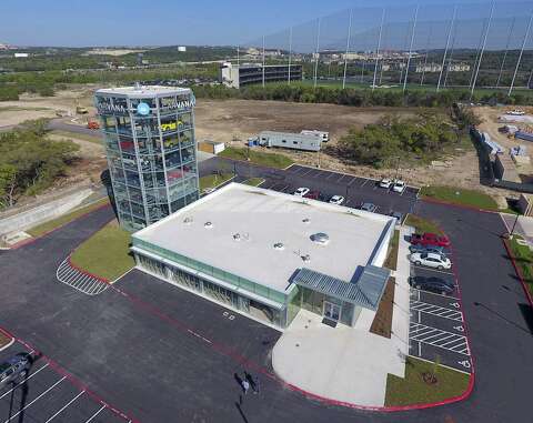 8 Story Car Vending Machine Opens In San Antonio Sfgate