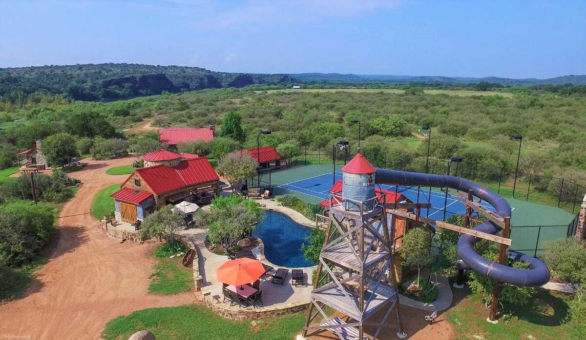 Red Sands Ranch Mason, Texas Price: $1,557 average/nightSleeps: Up to 35 peopleSee the listing here.
