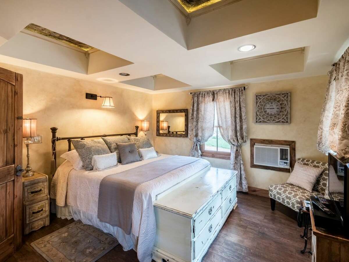 Stunning resortstyle ranch offers a private Central Texas getaway