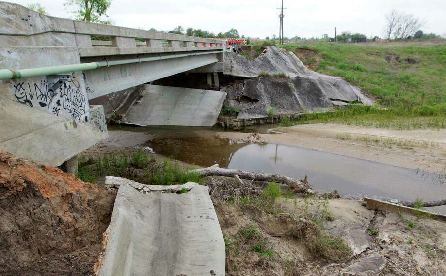 Damaged Buffalo Springs Drive bridge, canal frustrates Montgomery residents, council The Courier