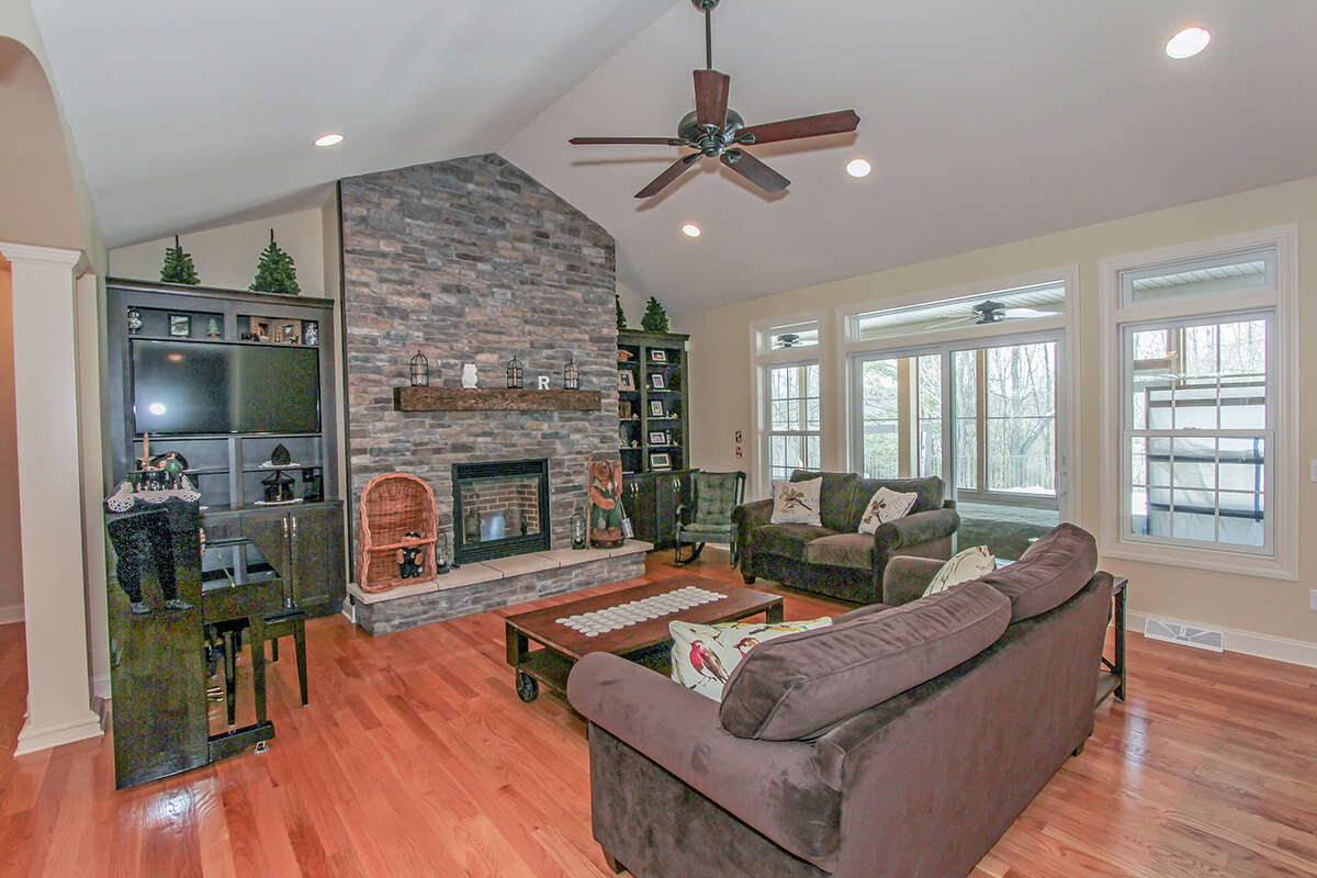 House of the Week Ranch in Guilderland