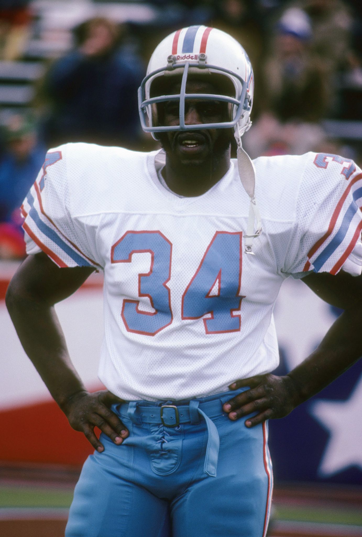 CIRCA 1960's: Quarterback/Kicker George Blanda of the Houston Oilers