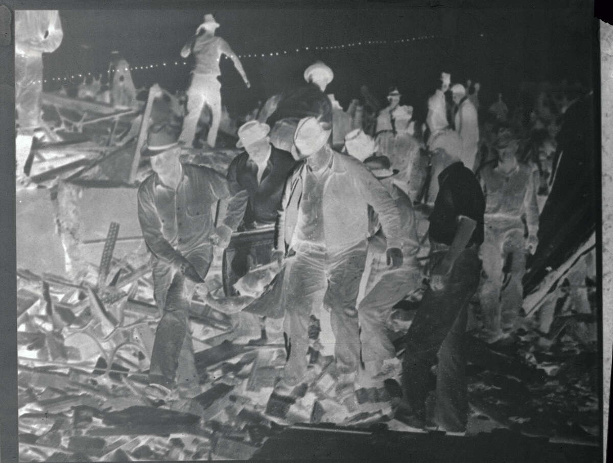 294 killed in New London, Texas school explosion, 80 years ago