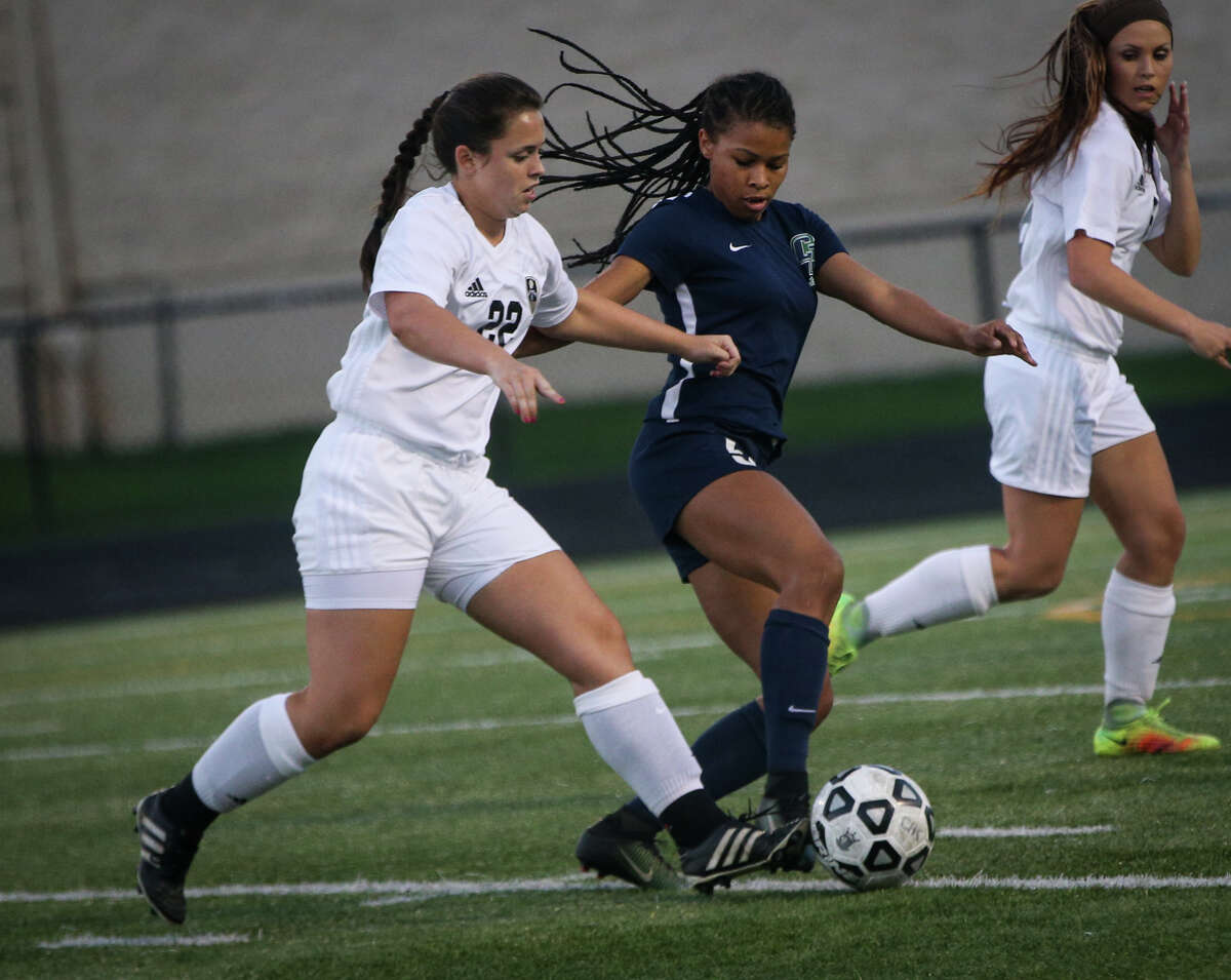 GIRLS SOCCER College Park scores three unanswered goals to top Conroe