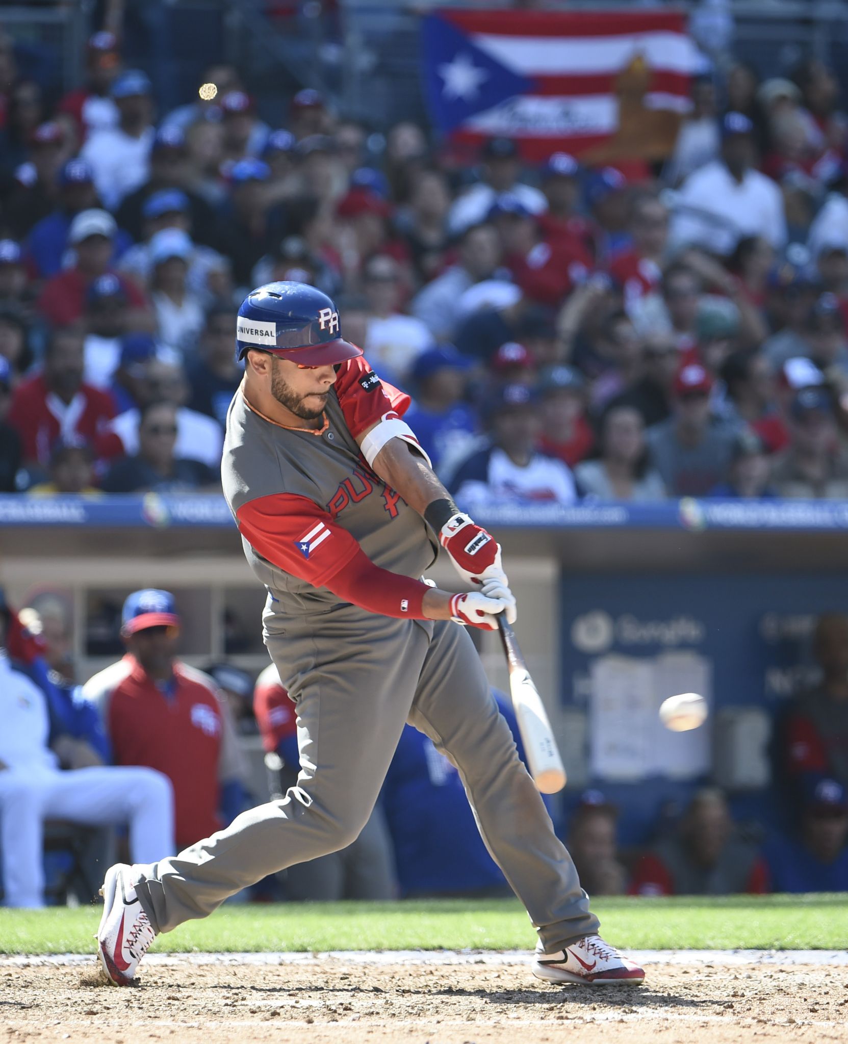 Puerto Rico wins 6th straight in WBC, routs Venezuela 13-2