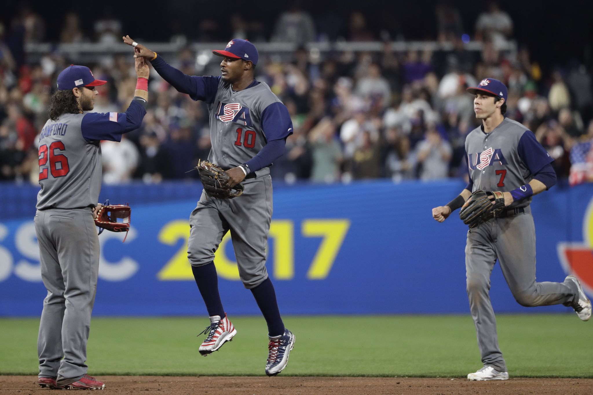 Giancarlo Stanton's homer, Adam Jones' leap carry U.S. into WBC semifinals  – The Denver Post