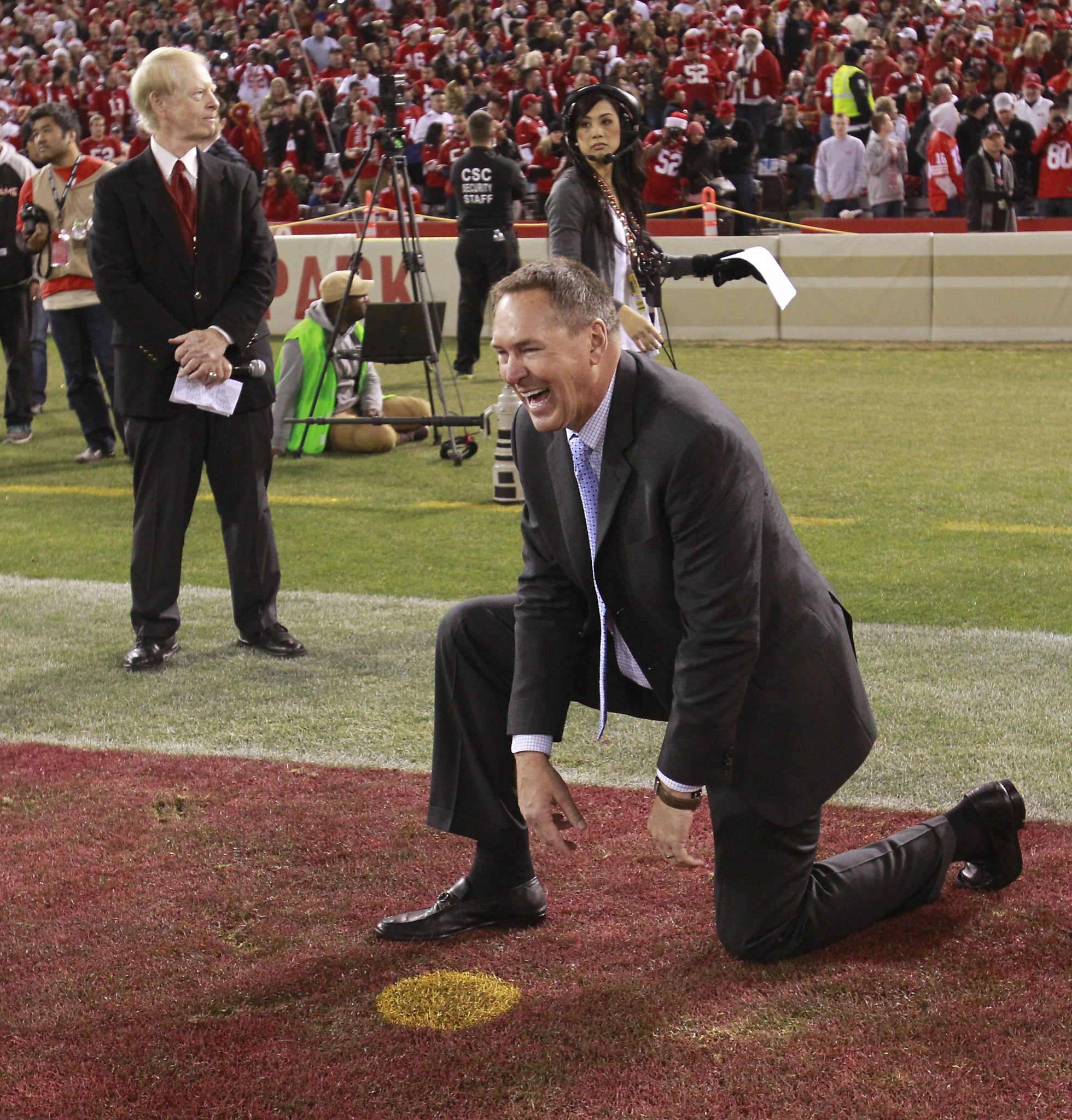 Dwight Clark: A 49ers Reunion with the ALS-Stricken Icon - Sports