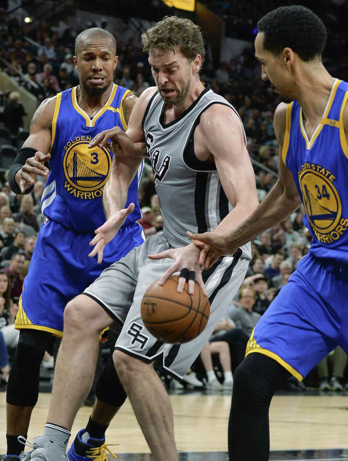 Former Spur David West (left) signed a one-year deal with Golden State last year.