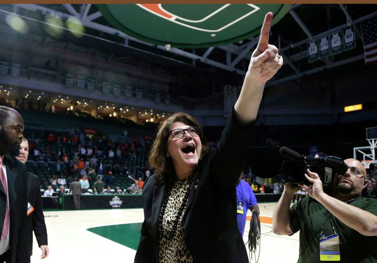 Quinnipiac head coach Tricia Fabbri reacts after defeating Miami 85-78 in a second round game in the NCAA women's college basketball tournament, Monday, March 20, 2017, in Coral Gables, Fla. (AP Photo/Lynne Sladky) ORG XMIT: FLLS112