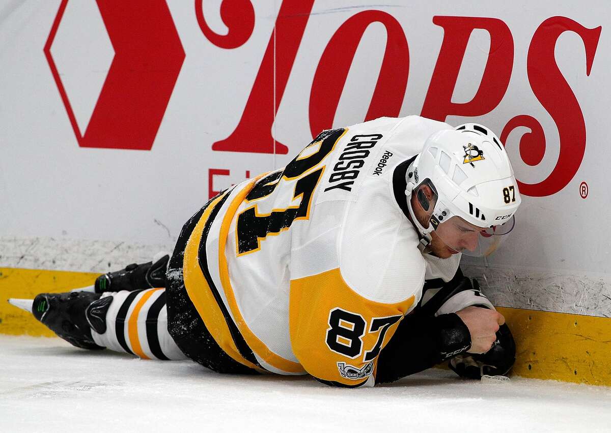 Sidney Crosby loses 2 teeth, but his goal has Penguins smiling