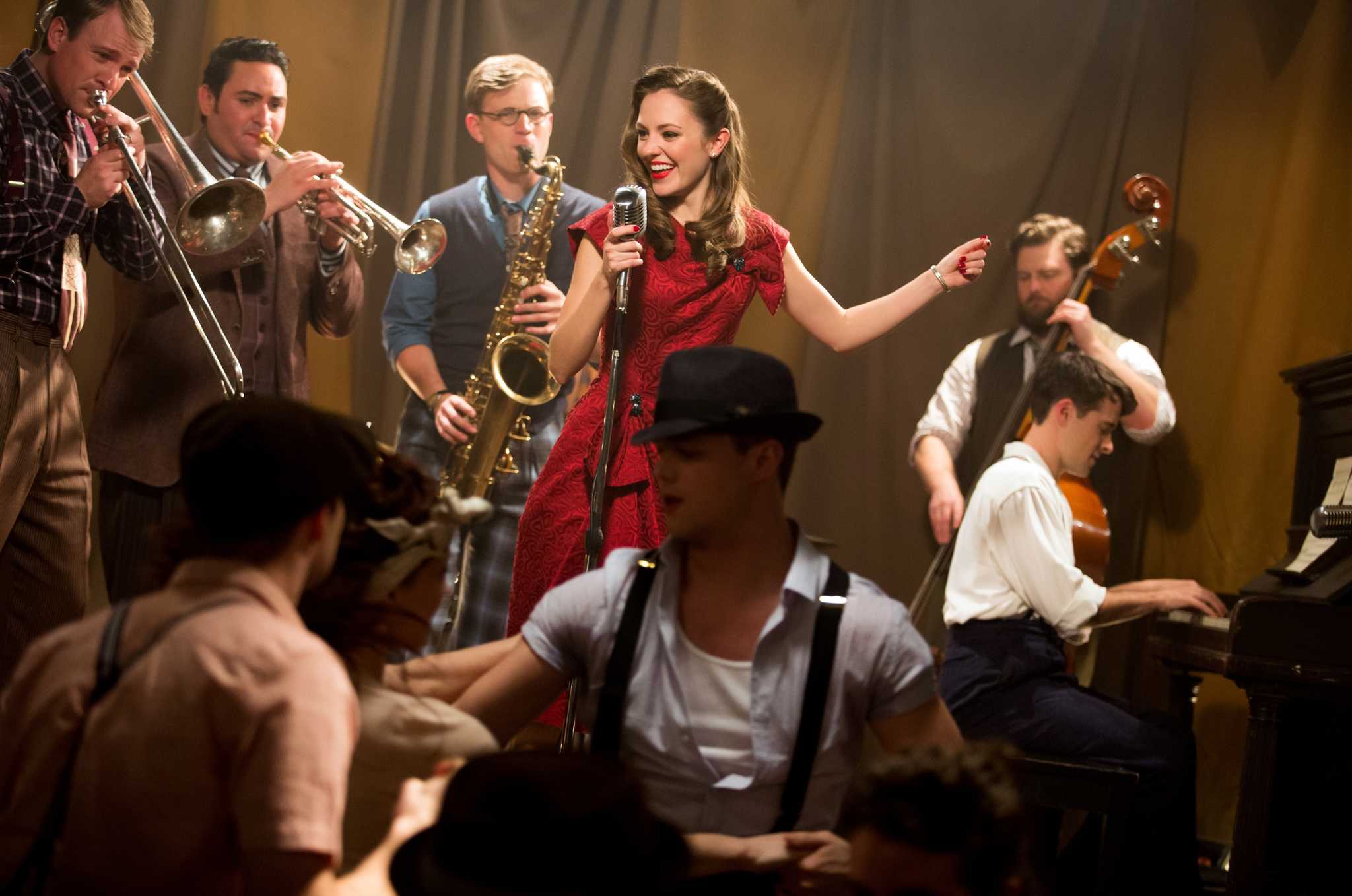 Swinging песня. Swinging песня. Свинг джаз картинки. Jazz lounge - swing 41 - je suis seul ce soir. Музыкальный свинг.