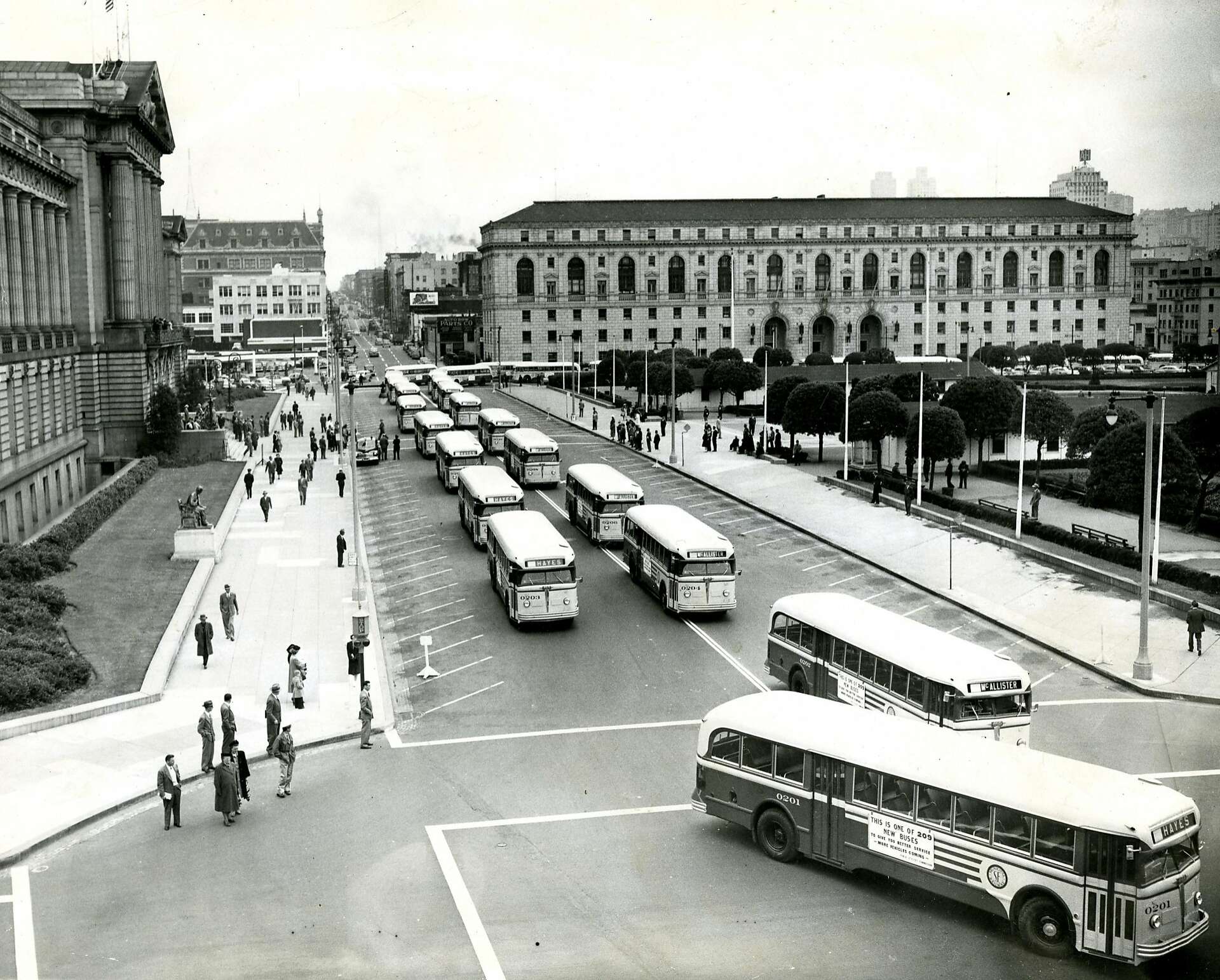 Historic photos capture evolution of the SF Muni bus
