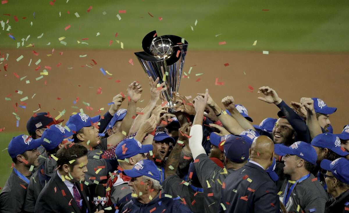 U.S. routs Puerto Rico to win WBC behind dominant Marcus Stroman