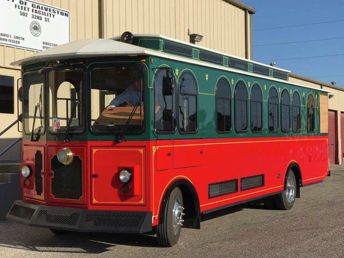 Trolleybuses to roll into Galveston by midMay