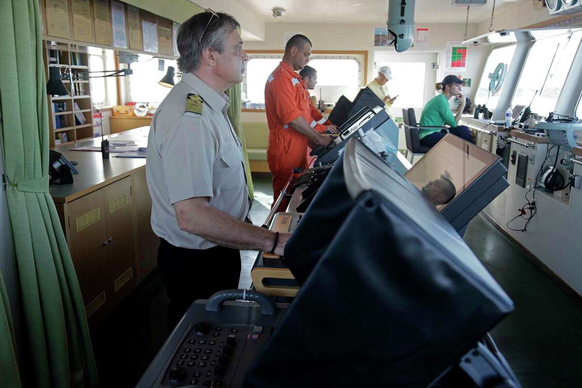 Ship Channel pilot encourages kids to follow in her wake