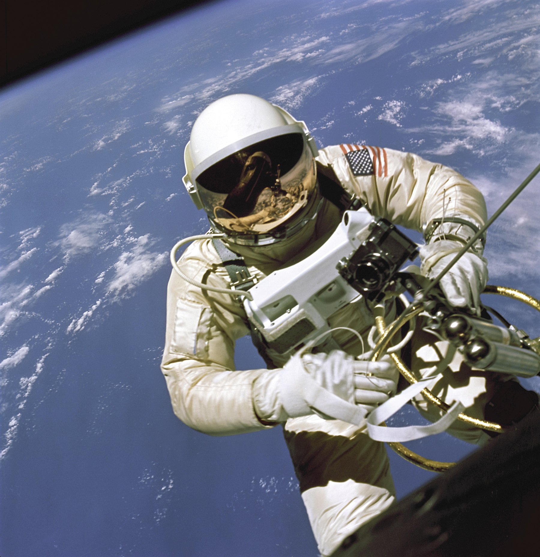 San Antonian Ed White was the first American spacewalker 56 years ago today - Vimarsana News
