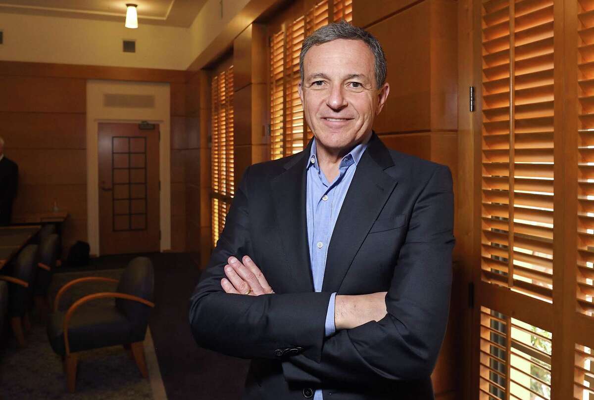Bob Iger, Walt Disney Co.’s chief executive officer for more than a decade, agreed to a contract extension that will keep him atop the world’s largest entertainment company until July 2019.