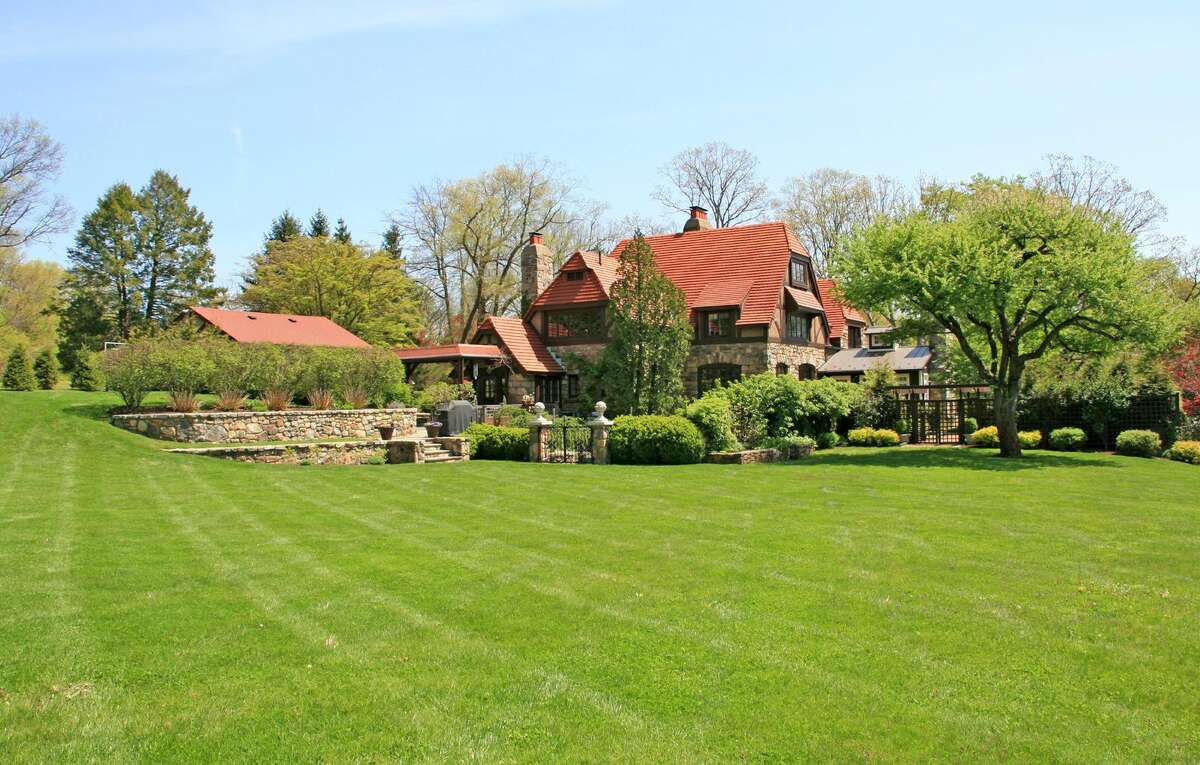 Real estate Southern Connecticut homes designed by notable architects