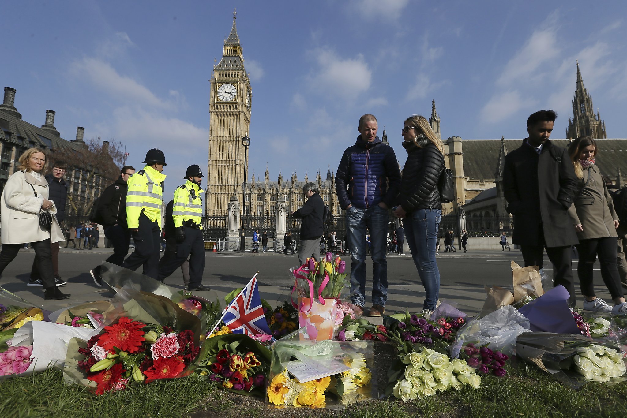London police report major arrests in attack probe
