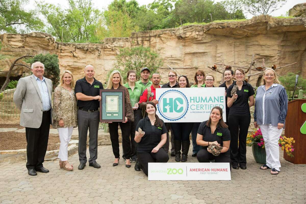 Hope Roth San Antonio Zoo wins national award
