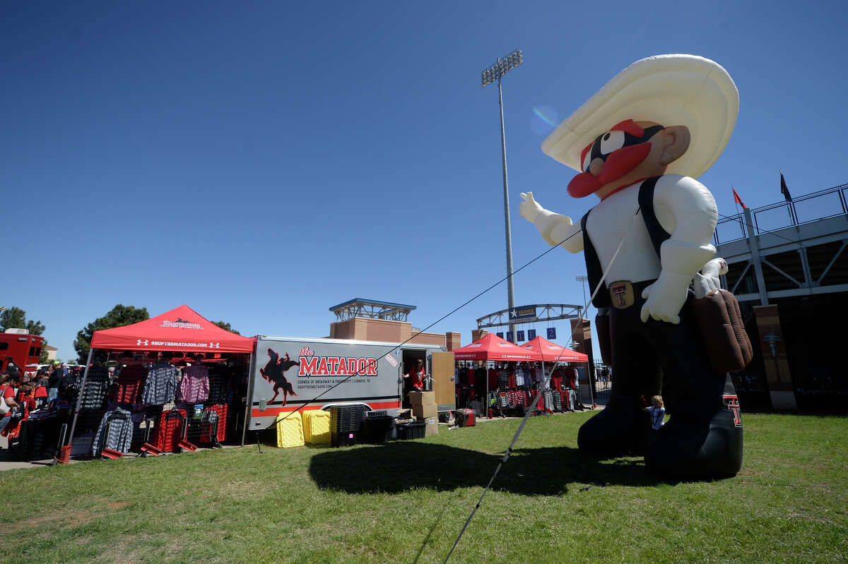 Tailgate party for the Texas Tech spring football scrimmage March 25, 2017, at Grande Communications Stadium. James Durbin/Reporter-Telegram