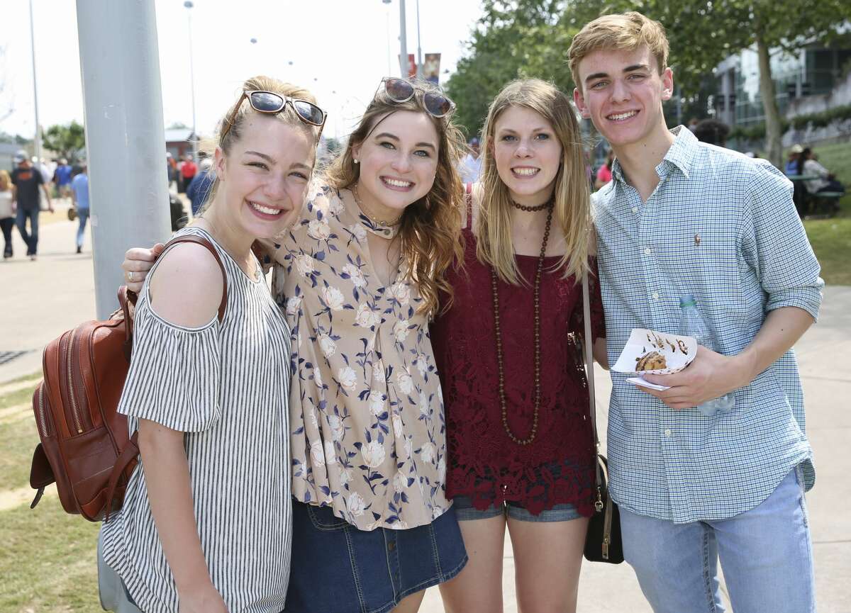 Fans of Houston Livestock Show and Rodeo and Zac Brown Band pose for a photo Sunday, March 26, 2017, in Houston. ( Yi-Chin Lee / Houston Chronicle )