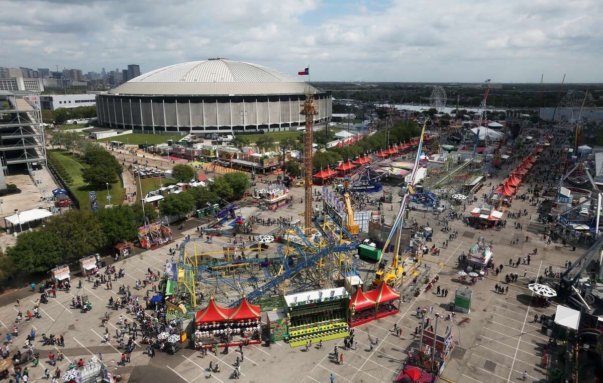 The best 100 photos from the 2017 rodeo