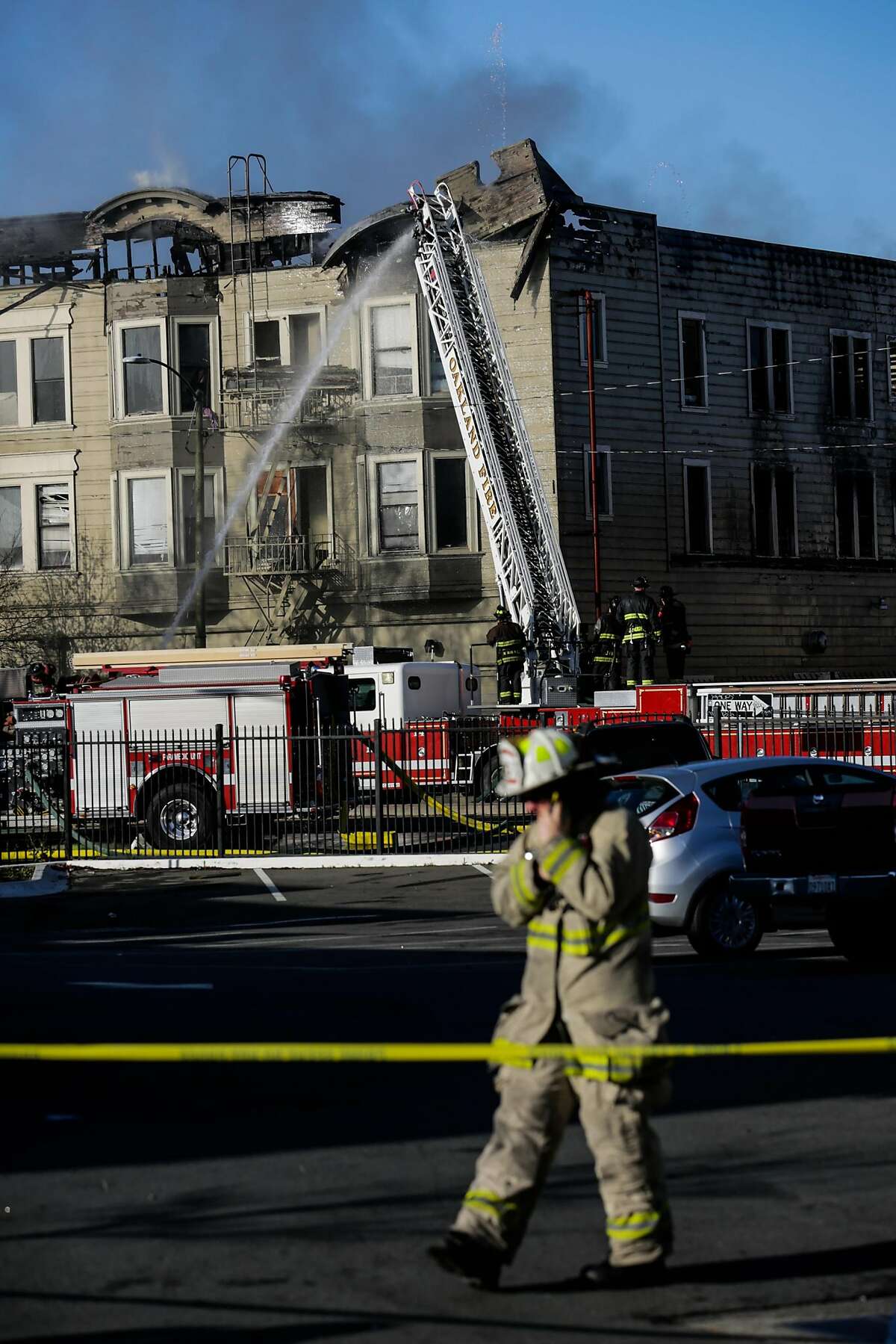 3 People Killed As Fire Burns Troubled Oakland Building