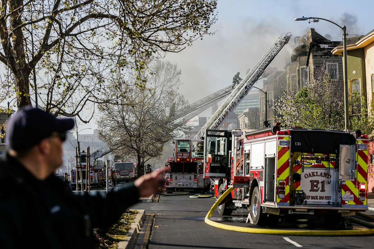 3 People Killed As Fire Burns Troubled Oakland Building