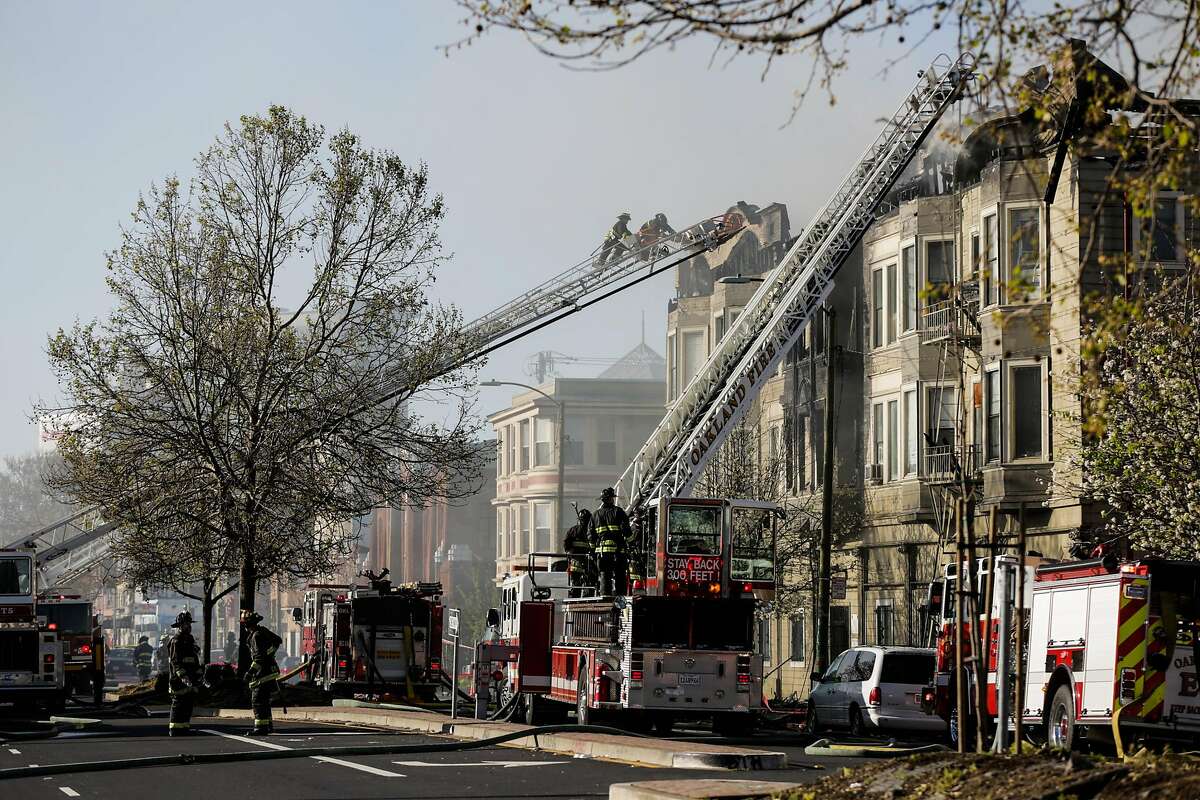 3 People Killed As Fire Burns Troubled Oakland Building