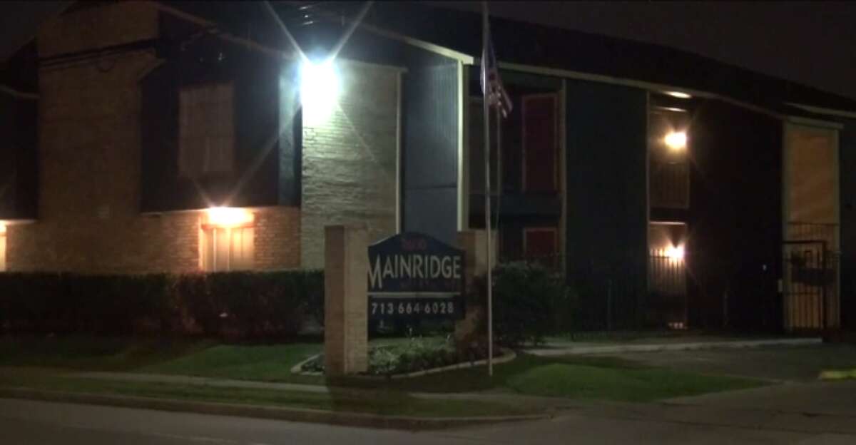 Fouryearold injured in south Houston apartment shooting