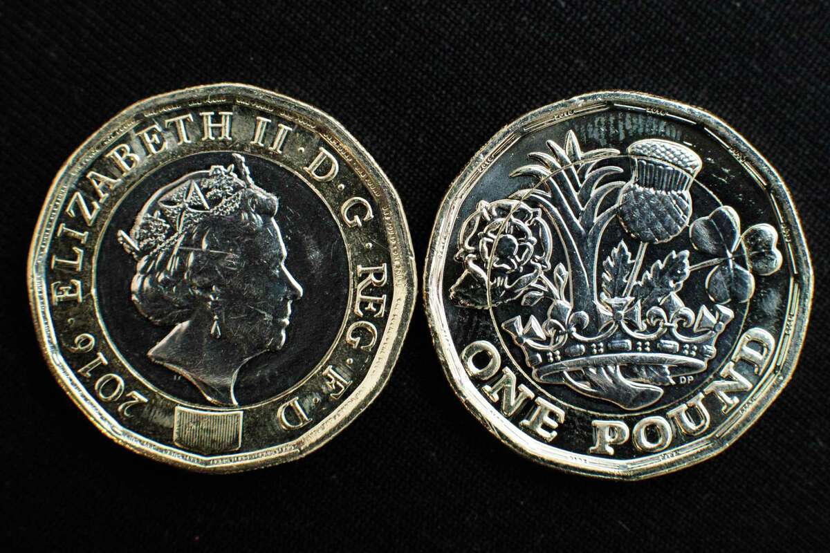 New 12sided British pound coin enters circulation