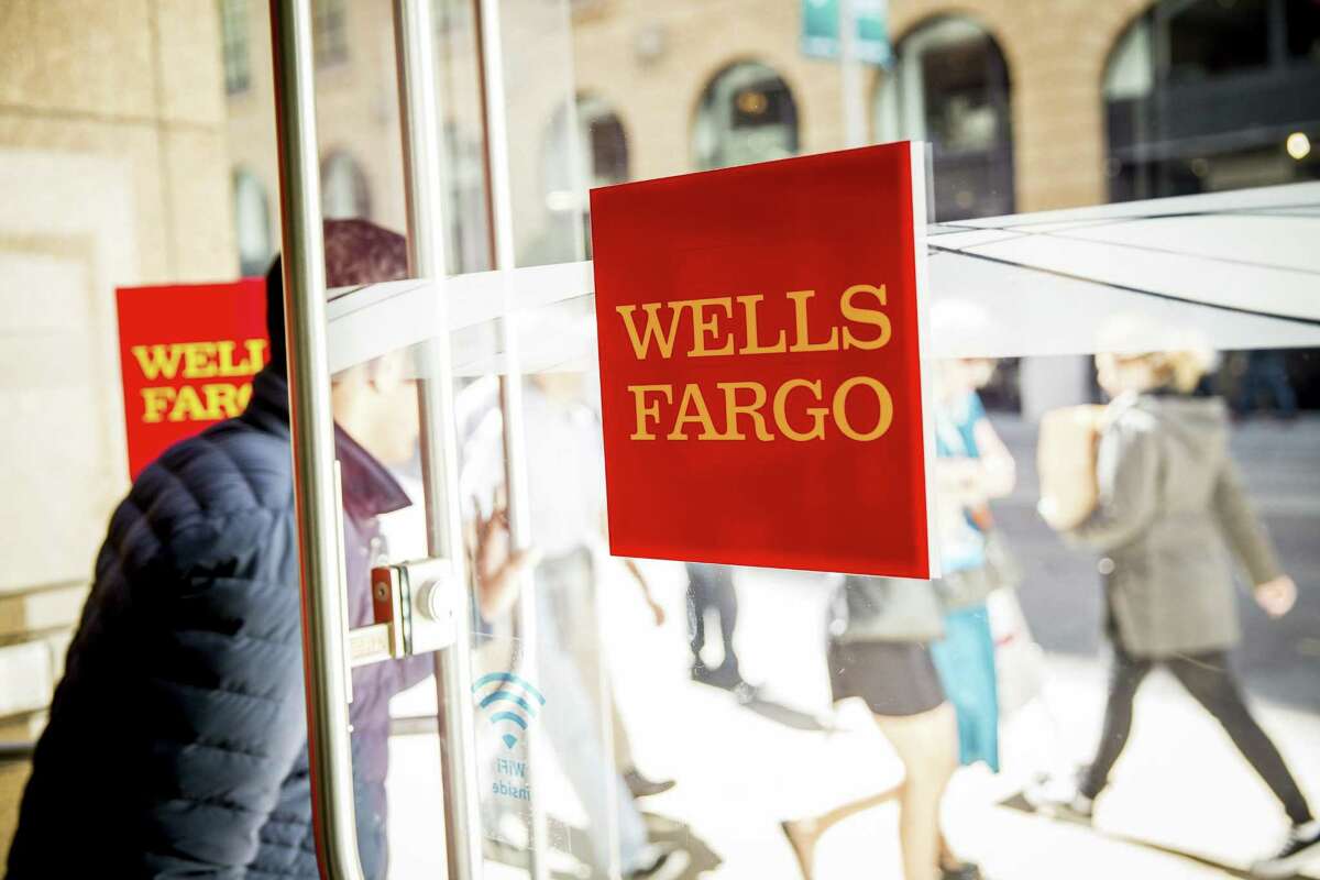 Proxy adviser Institutional Shareholder Services Inc. says shareholders should vote to remove 12 of Wells Fargo’s 15 board members because they failed to provide “timely and sufficient risk oversight” to head off a scandal involving the creation of fake customer accounts.