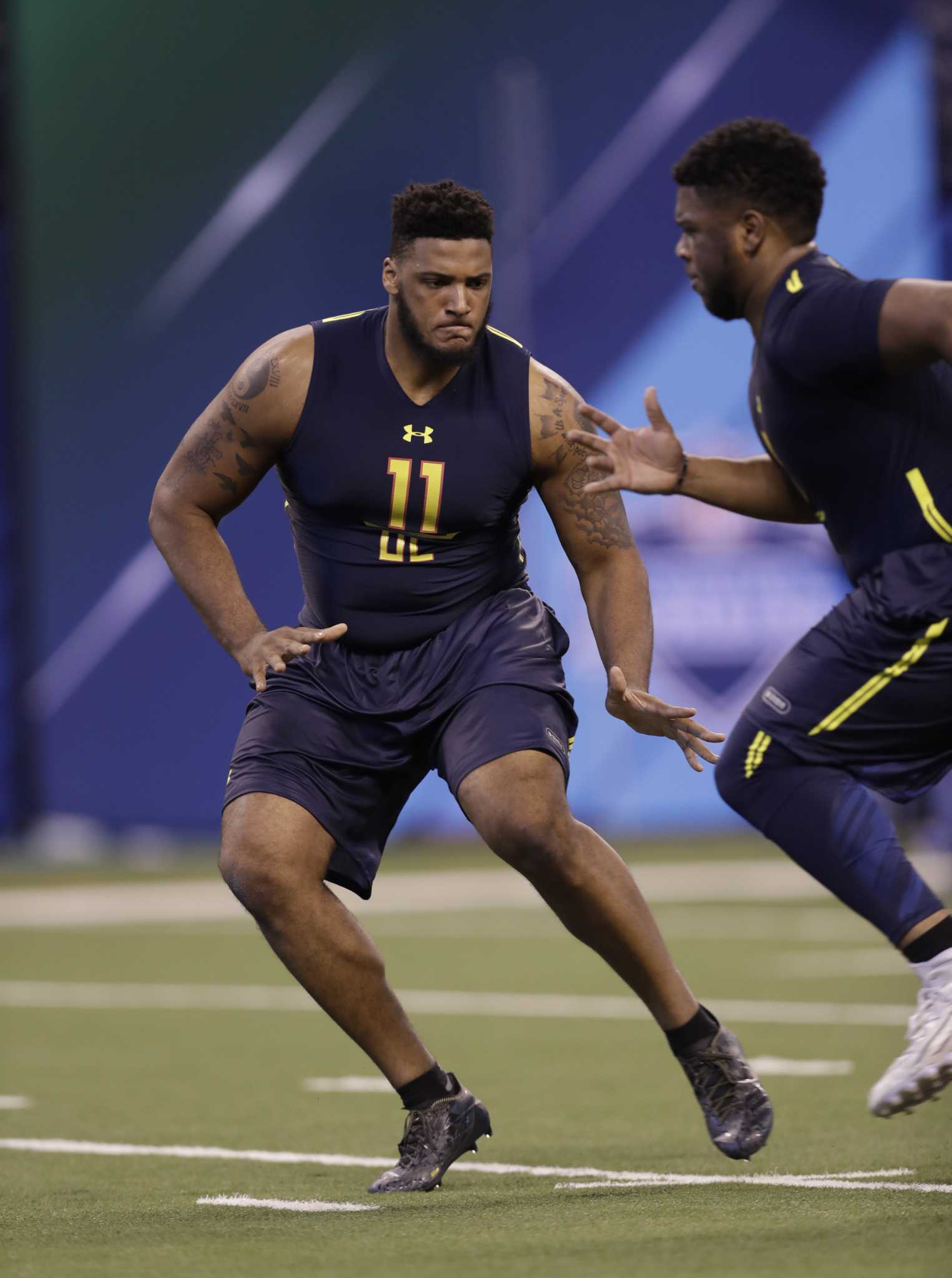 Julie'n Davenport NFL Draft Profile – NBC Sports Chicago