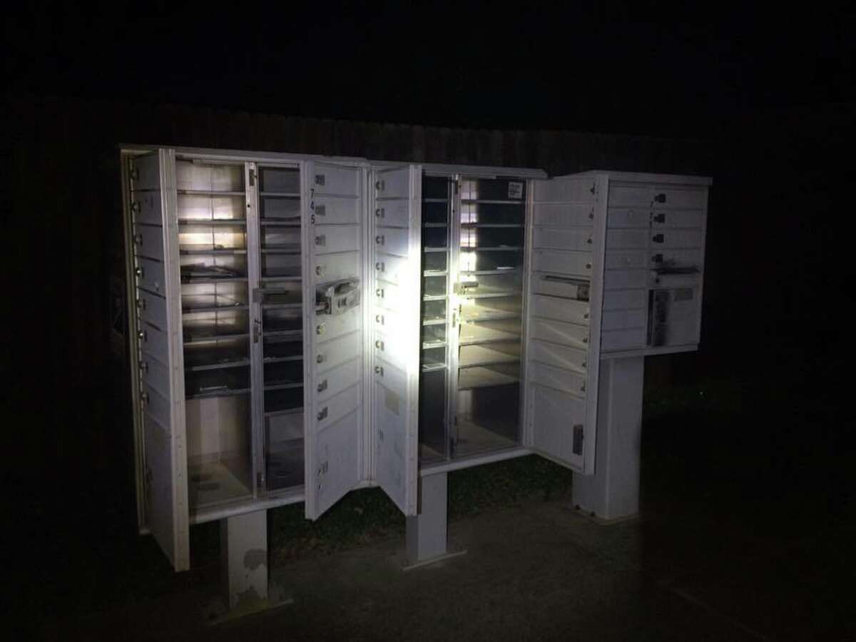 2. Cluster mailboxes should be near lights and be away from shrubbery. Dark places near shrubbery offer places for thieves to hide during theft attempts.