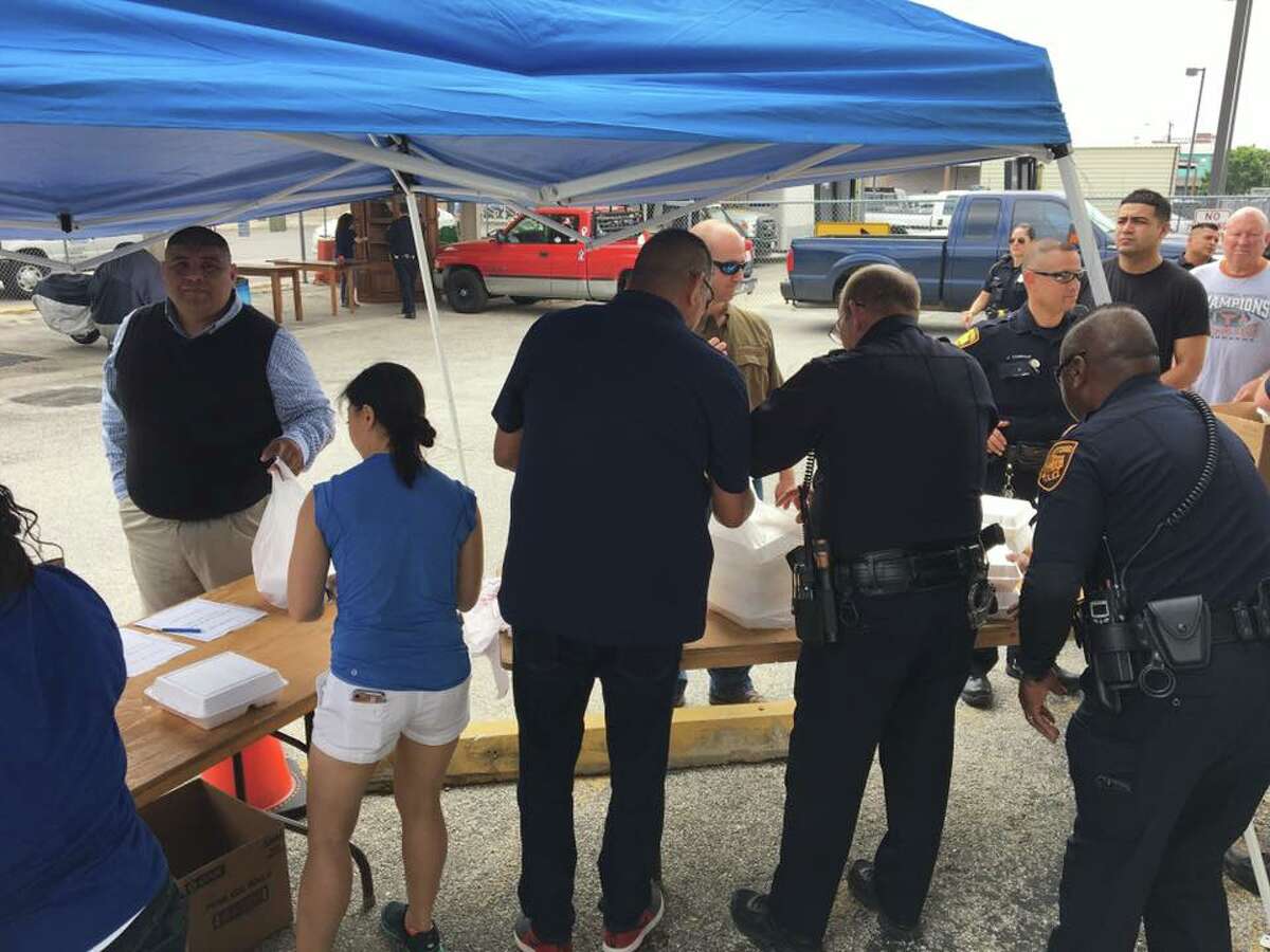 The San Antonio Police Department held a barbecue sale March 27, 2017, raising more than $20,000 in donations for Ofc. Cecilia Cantu's cancer treatment.