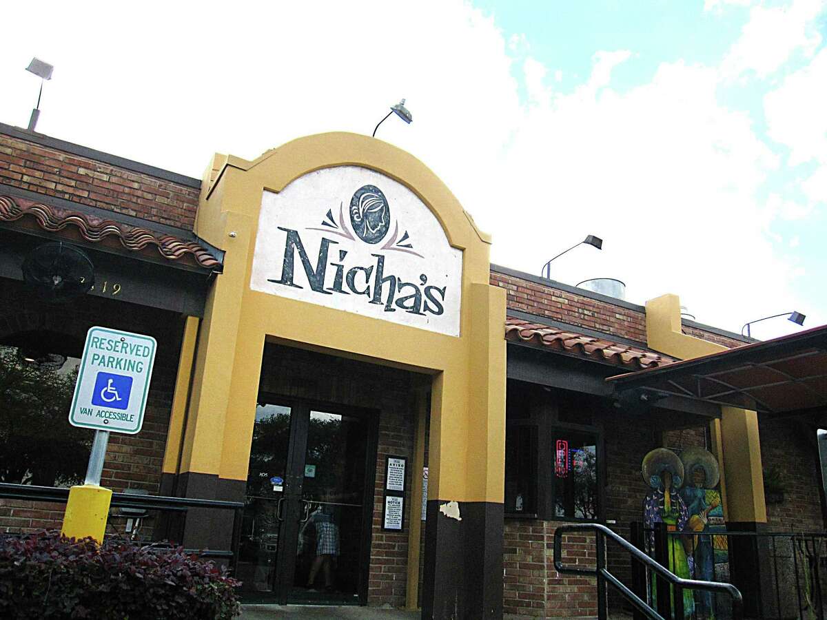 Nicha's Comida Mexicana on Roosevelt Avenue.