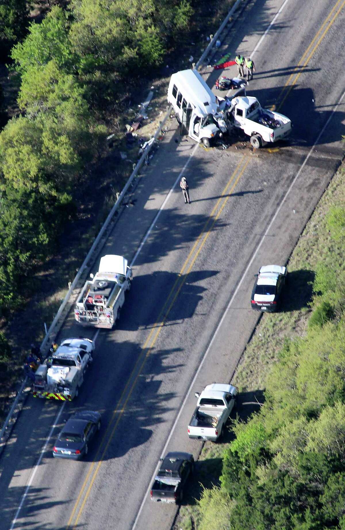 A major collision has shut down Highway 83 near Garner State Park, the Uvalde County Sheriff's Office announced and news outlets are reporting multiple fatalities.