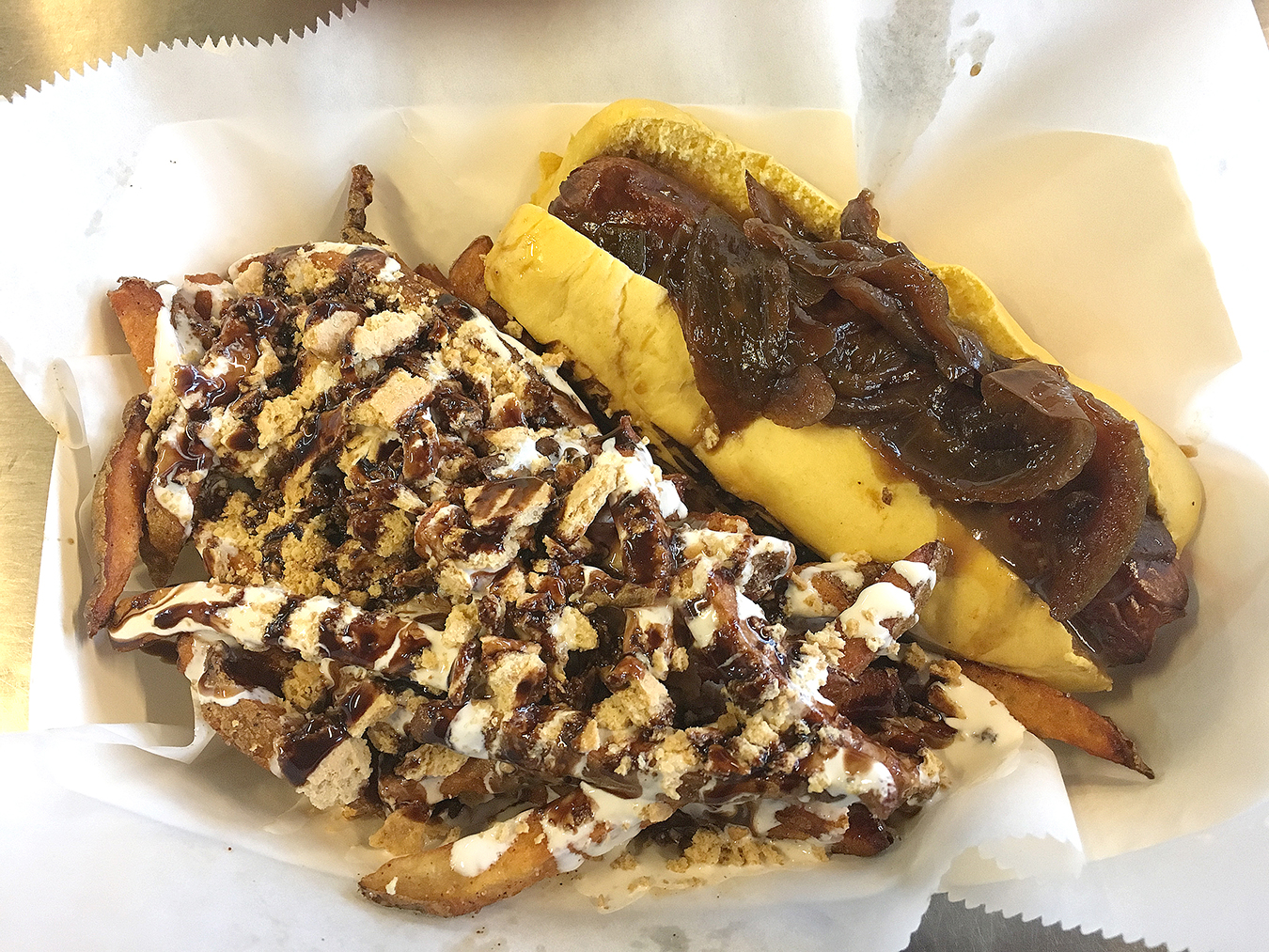 You Gotta Eat Dogs 'n Frys in Florissant