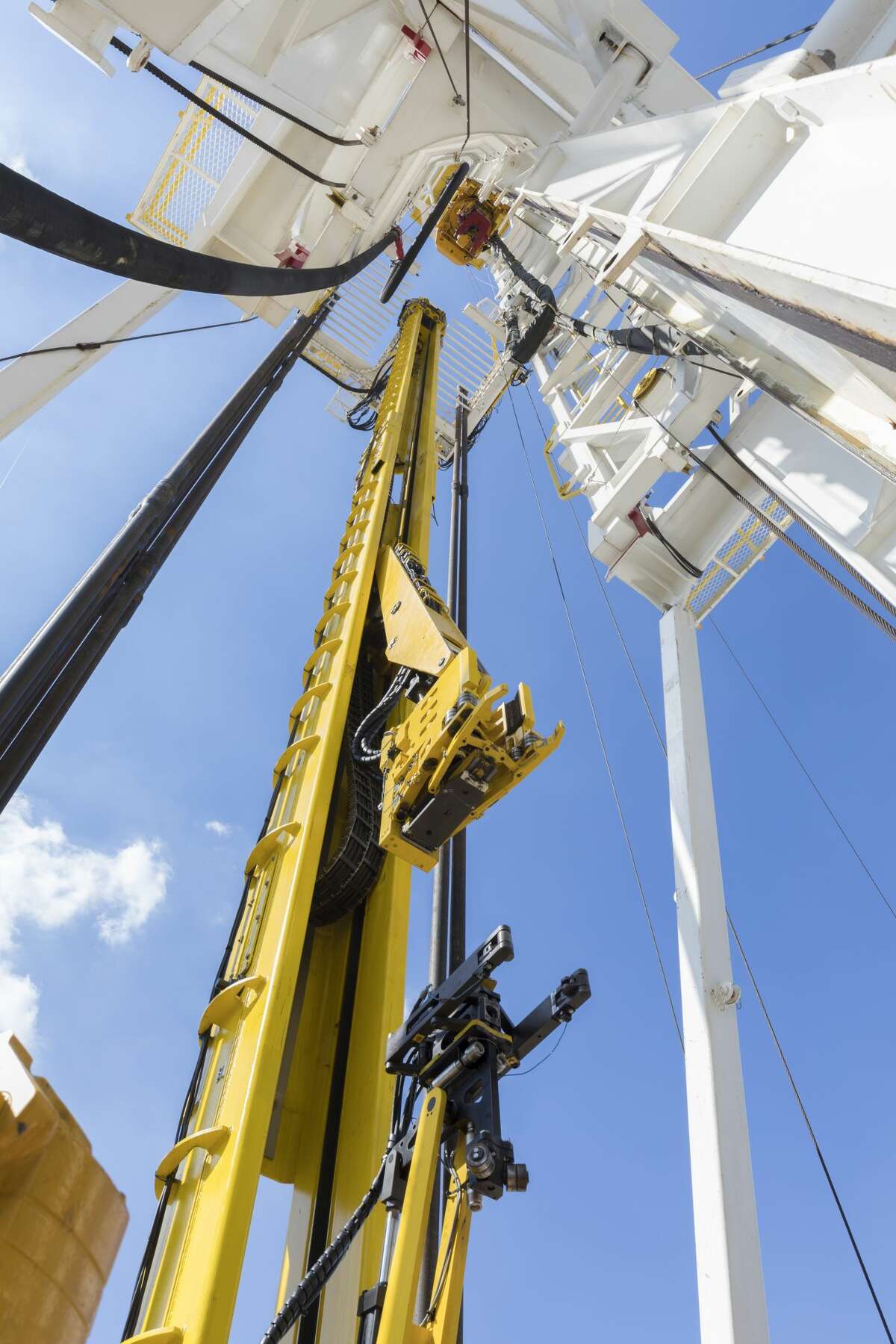 ‘Big data’, ‘deep learning’ and artificial intelligence are in the process of transforming upstream operations. Oil field equipment such as Baker Hughes’ new TerrAdapt smart bit can sense rock types and act to protect the bit’s cutters, and Nabors’ iRacker drilling system uses robotics to piece together and insert steel pipe underground to build wells.
