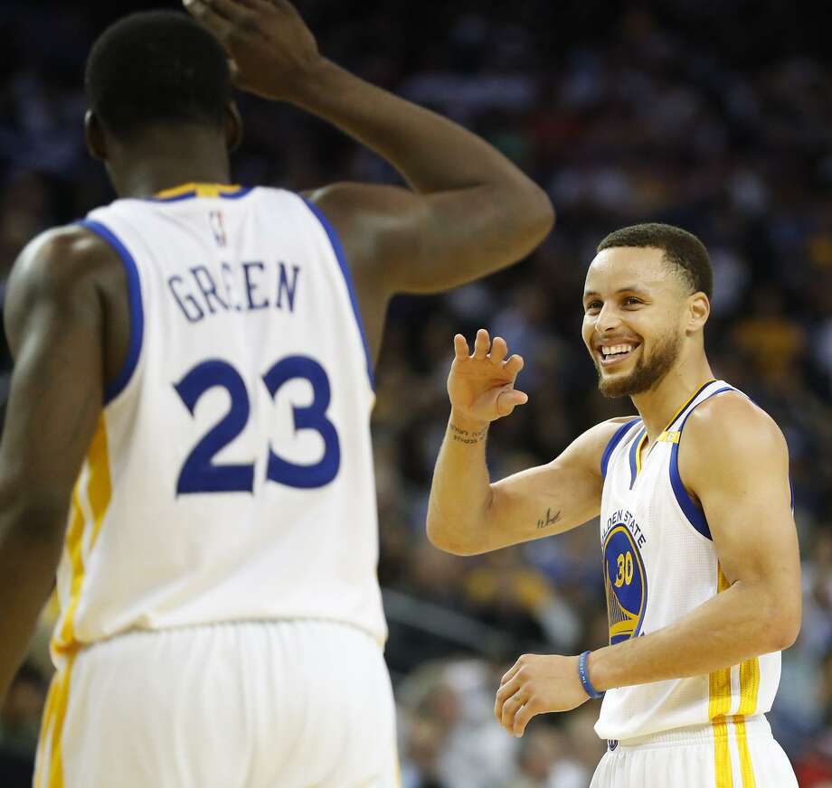 Stephen Curry And Draymond Green Are Expected To Lead The Warriors Deep Into NBA Playoffs