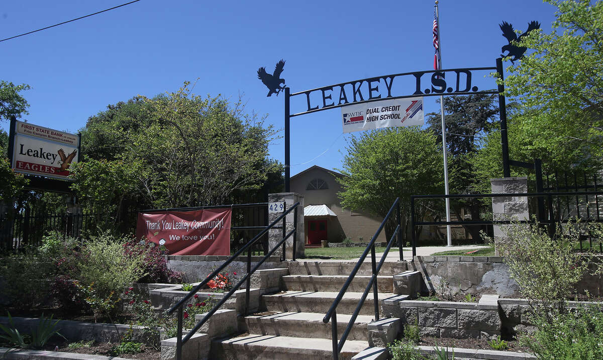 Driver involved in crash with church bus, killing 13, was 20yearold