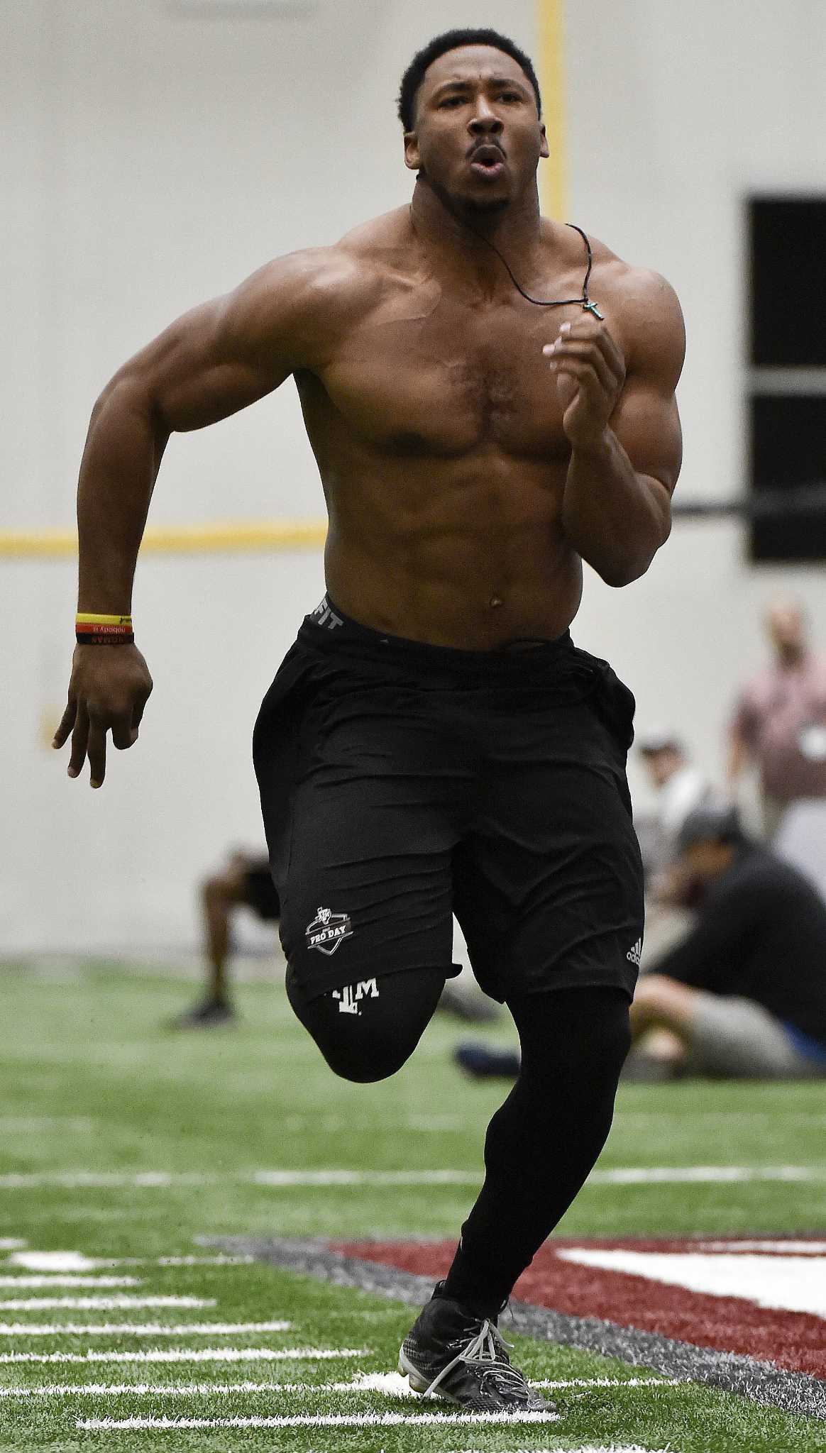 Myles Garrett puts on display at Texas A&M pro day