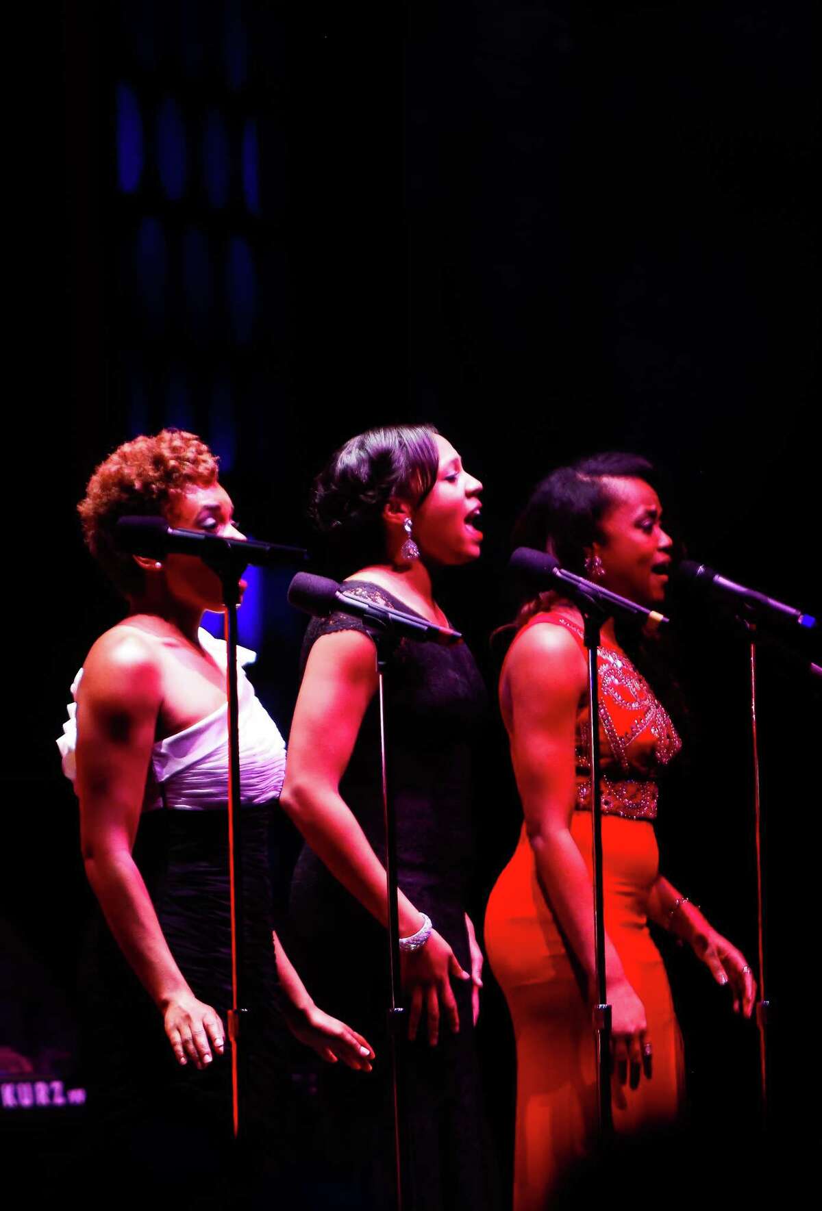 'Dreamgirls' takes center stage for TUTS' gala