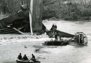 30 Years Ago Bridge Collapse Kills 10