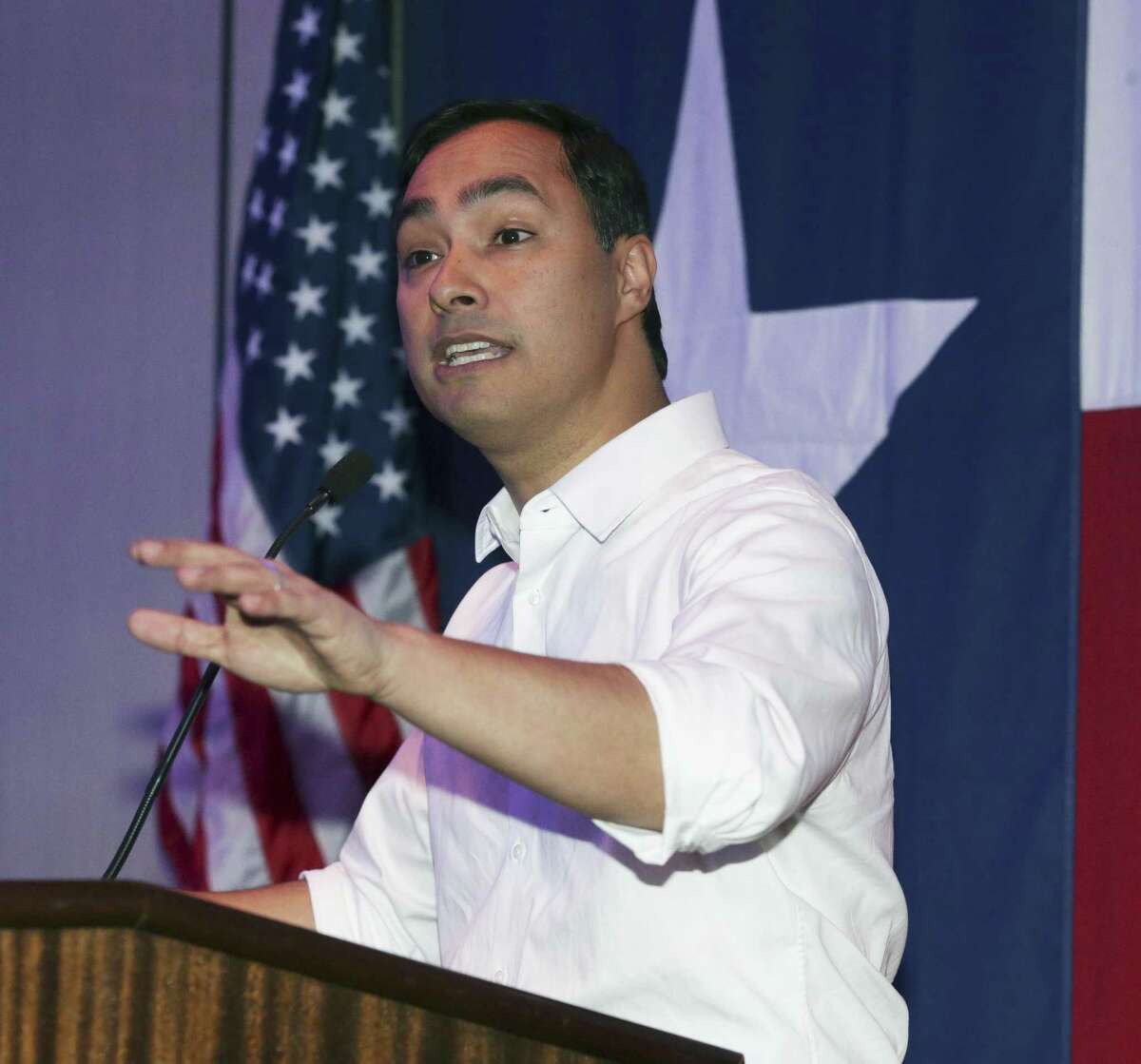 U.S. Congressmen Joaquin Castro speaks before he and Beto O'Rourke meet Saturday evening at a DNC reception at the Stephen F. Austin Hotel in Austin on April1, 2017.