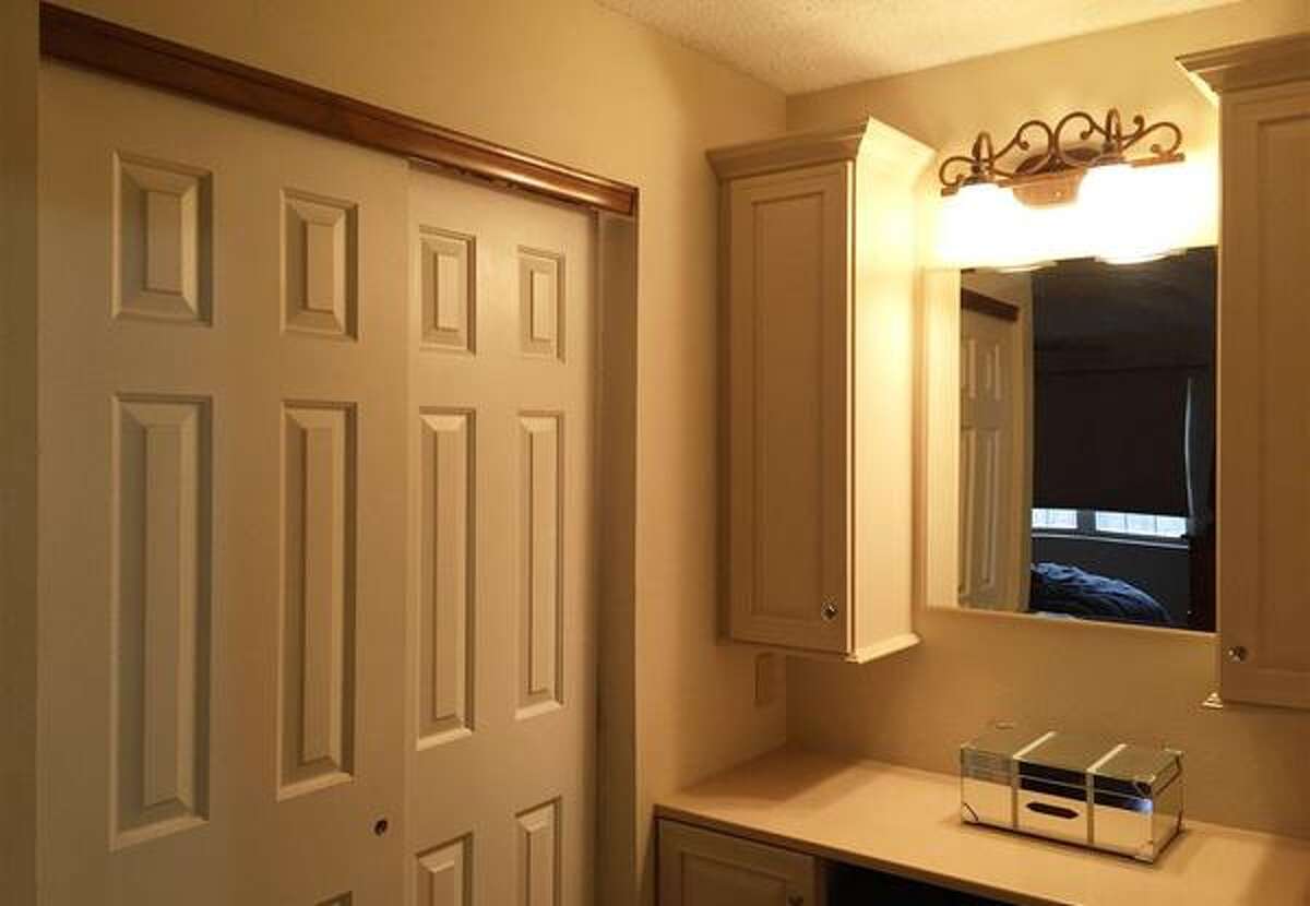 Photos Homes in the Shenendehowa school district for under 300K