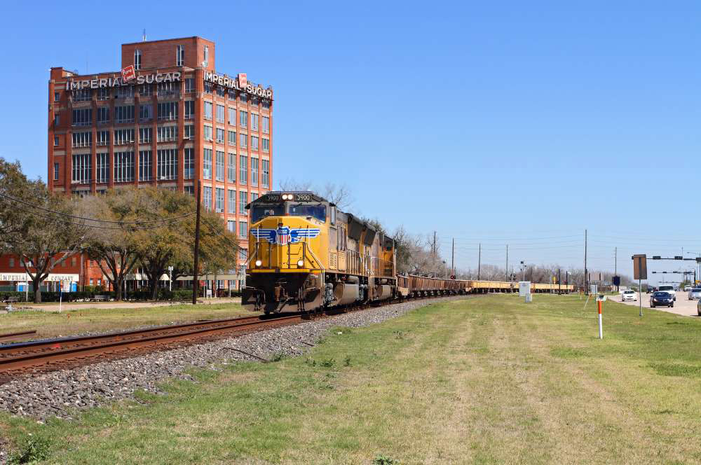 Union Pacific starts work on 550 million rail yard in Texas