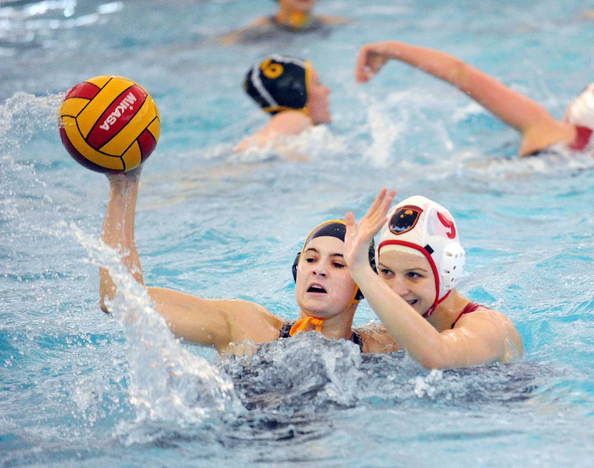 Greenwich Academy water polo team edges Greenwich
